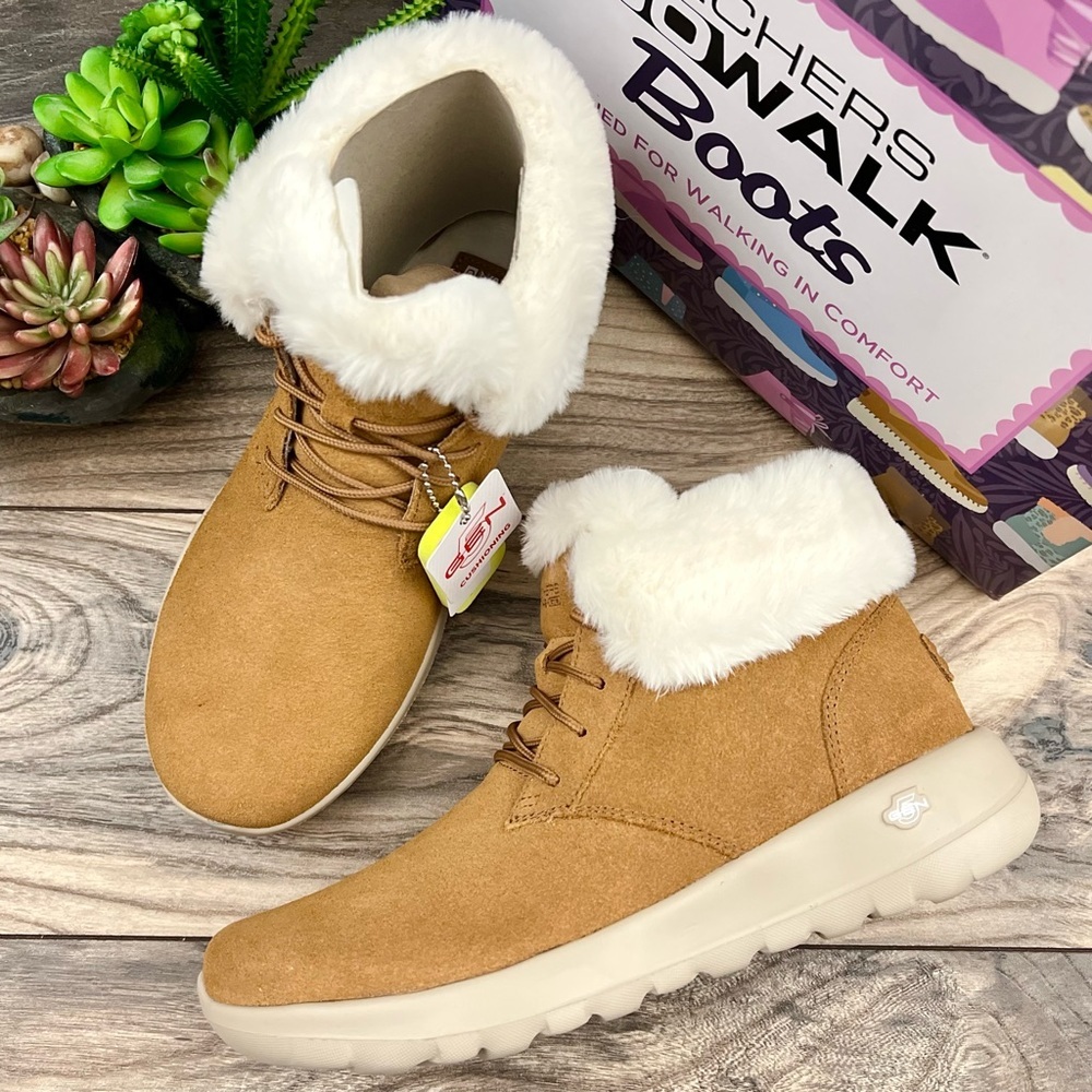 NIB Skechers GoWalk On The Go Joy Lush Faux Fur Ankle Bootie Chestnut 8 38